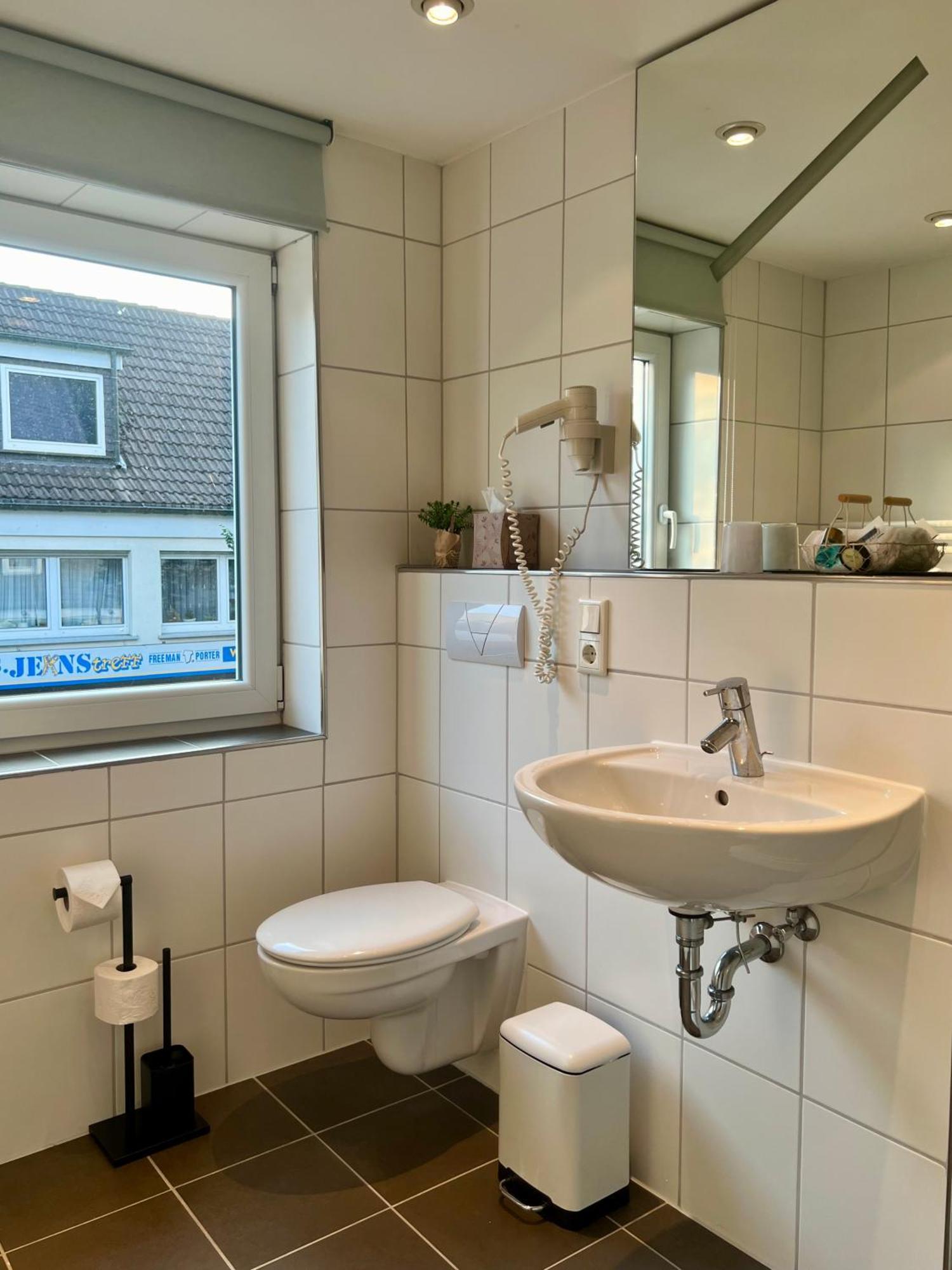 Hetzel'S Hotelchen Olpe bei Meschede Buitenkant foto