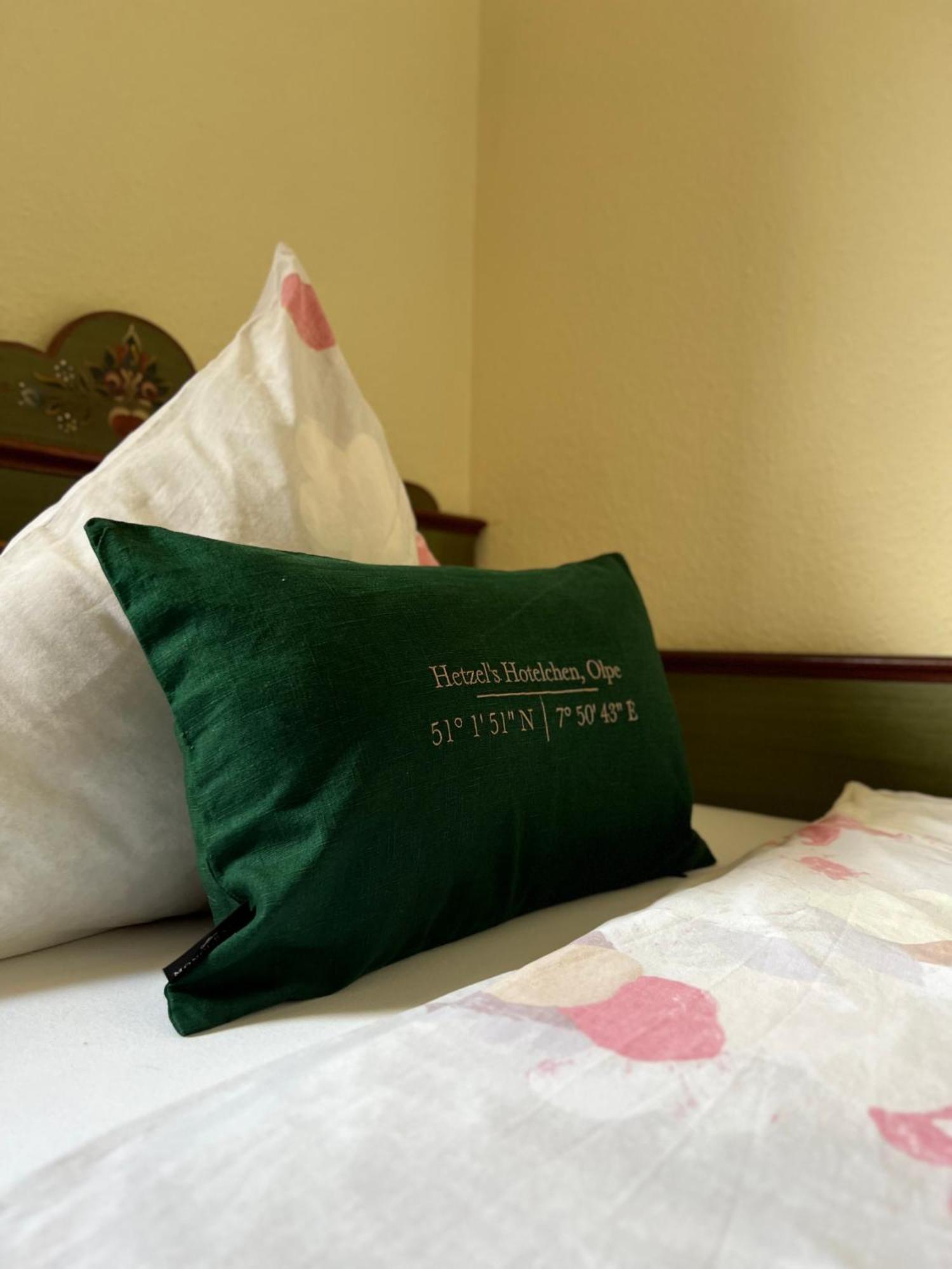 Hetzel'S Hotelchen Olpe bei Meschede Buitenkant foto