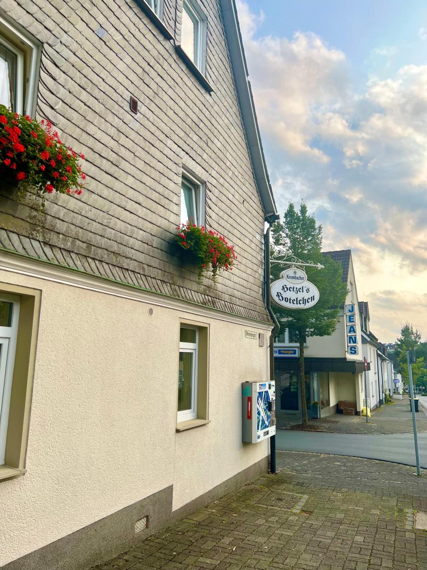 Hetzel'S Hotelchen Olpe bei Meschede Buitenkant foto